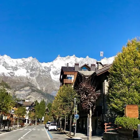 Altido Lovely Verrand Flat Next To Courmayeur * Верранд